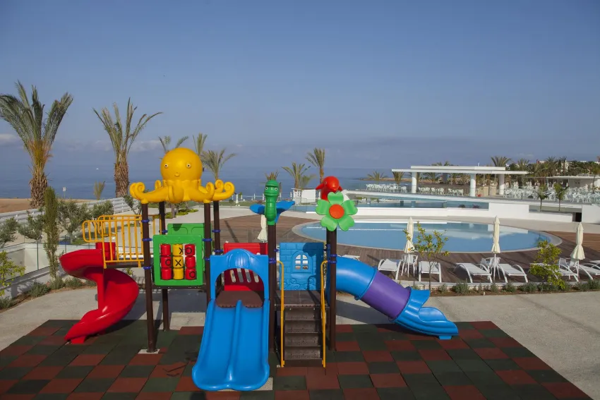 King Evelthon Beach Hotel and  Resort 5*-25