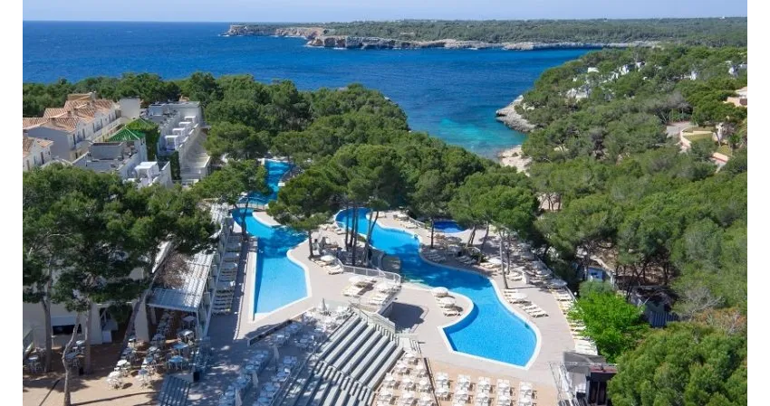 Iberostar Waves Club Cala Barca 4*-1