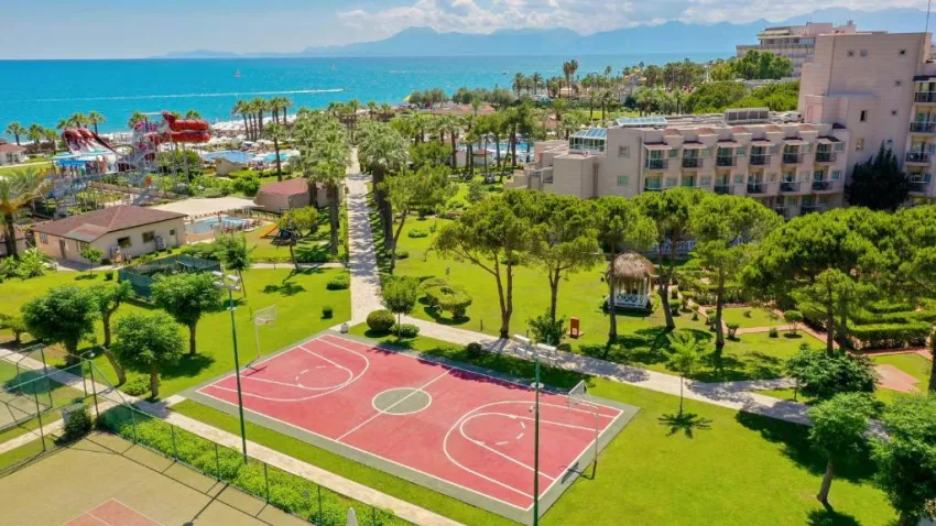 CRYSTAL TAT BEACH GOLF RESORT & SPA  5*-4