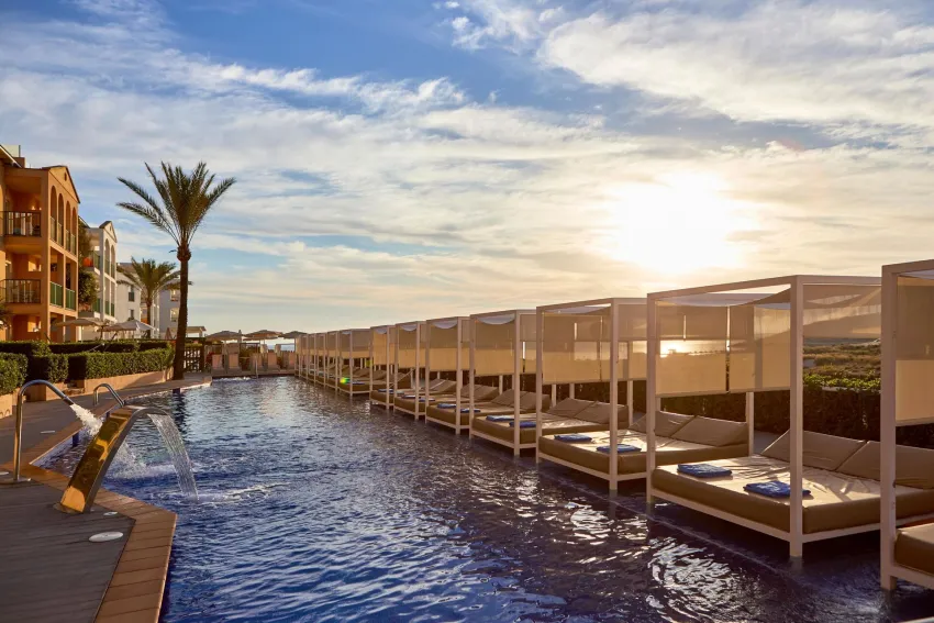 Zafiro Cala Mesquida 4*-33