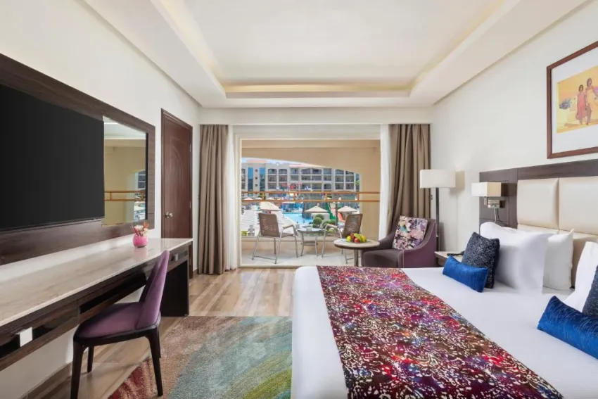 PICKALBATROS WHITE BEACH RESORT  5*-30