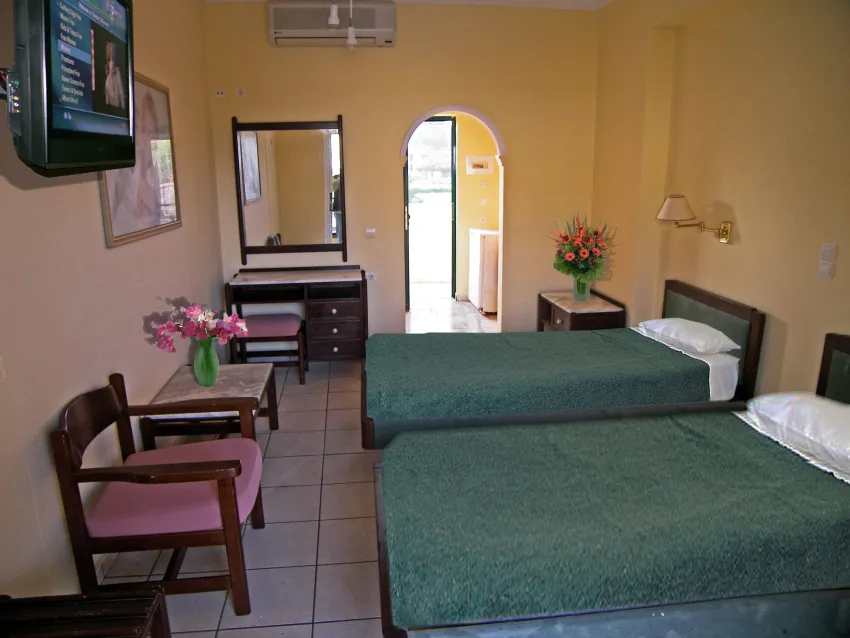 Club Zante Plaza 3*-7