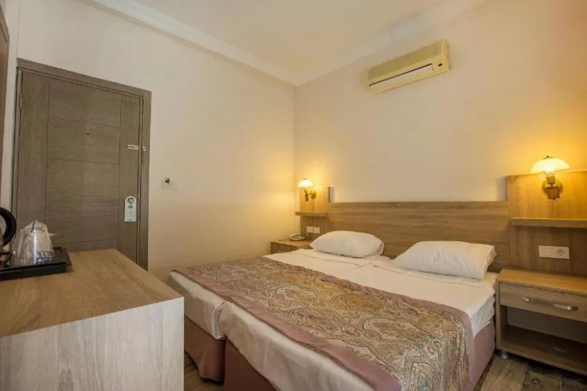 ARSI ENFI CITY BEACH HOTEL  4*-13
