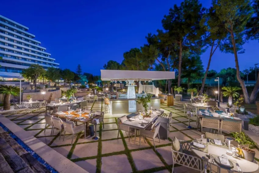 RIXOS DOWNTOWN ANTALYA  5*-75