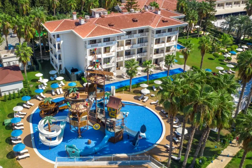 UTOPIA RESORT & RESIDENCE  5*-15