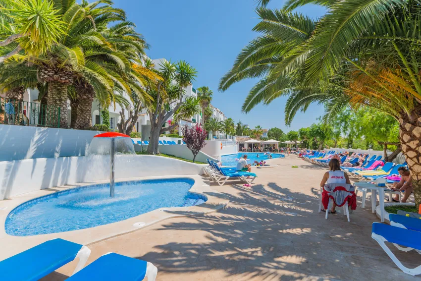 Holiday Center Apart 3*-5