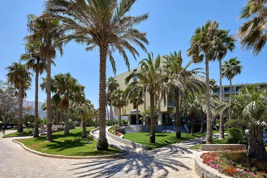 Sirens Beach Village 4*-1