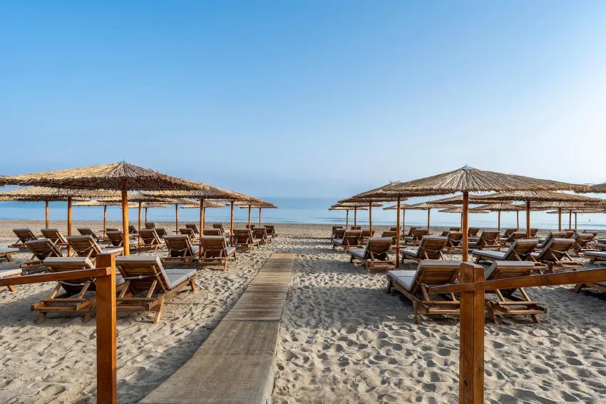 Adele Beach 4*-37