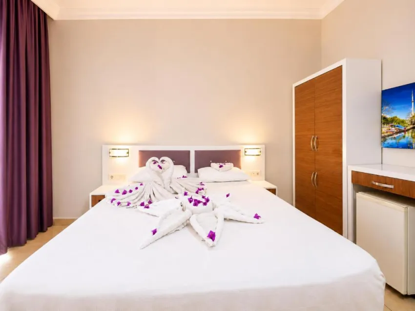 SAYGILI BEACH HOTEL  3*-2