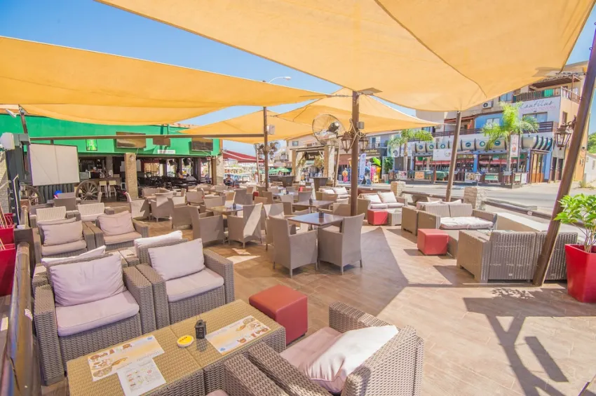 Windmills Hotel Apts 3*-80