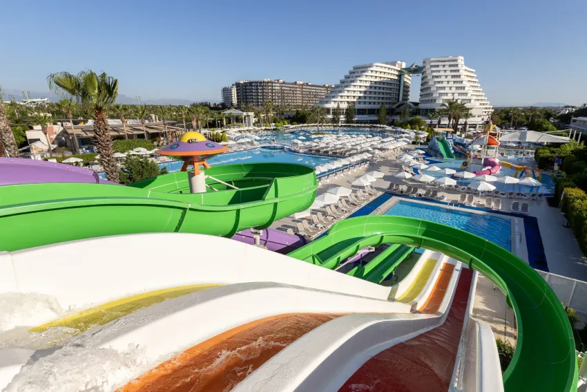 Miracle Resort 5*-9