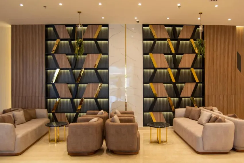 LONG BEACH RESORT  4*-85