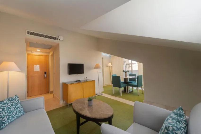 Tui Blue Xanthe 5*-16