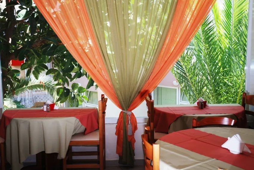 Admiral Argassi 4*-13