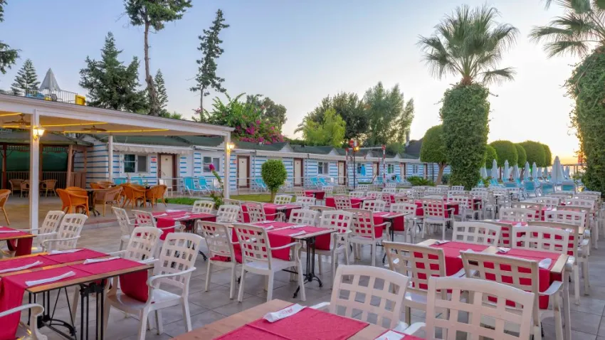 ARMAS BEACH HOTEL  4*-6