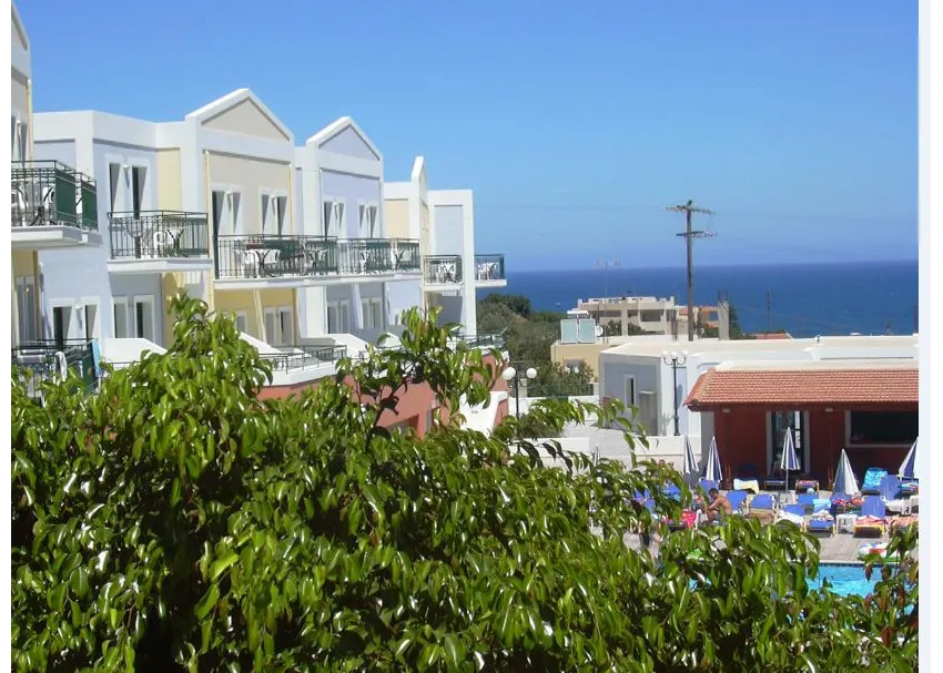 Camari Garden Hotel Apartments 3*-16