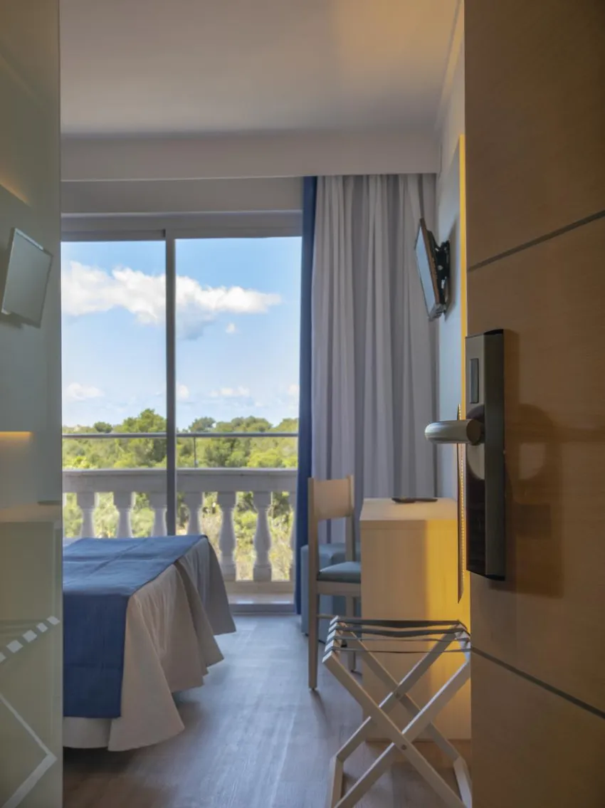 Ona Luna Park (ex Luna Luna Park Seramar) 3*-15