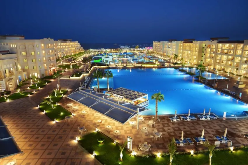 PICKALBATROS WHITE BEACH RESORT  5*-16