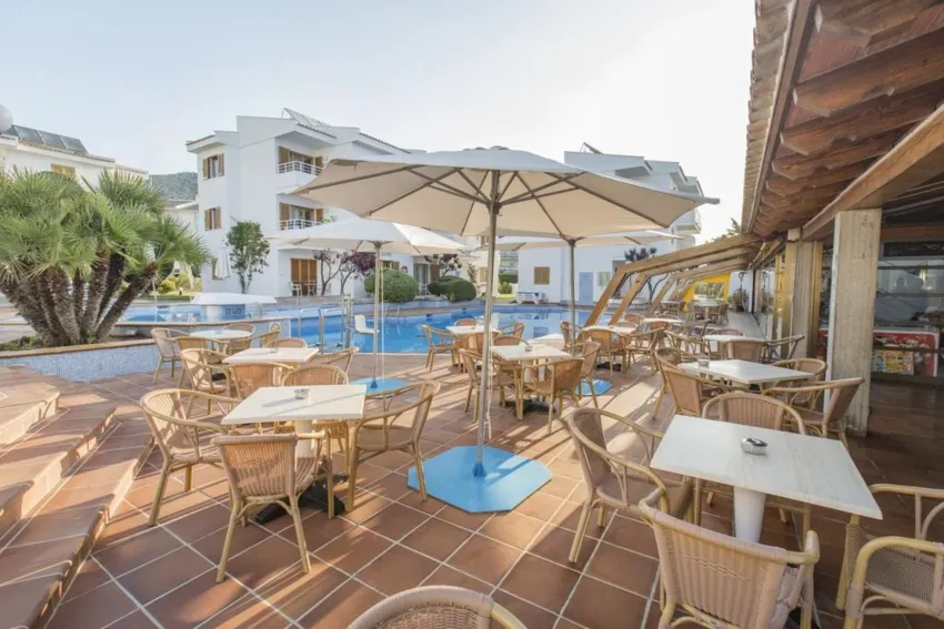 Flora Aparthotel -76