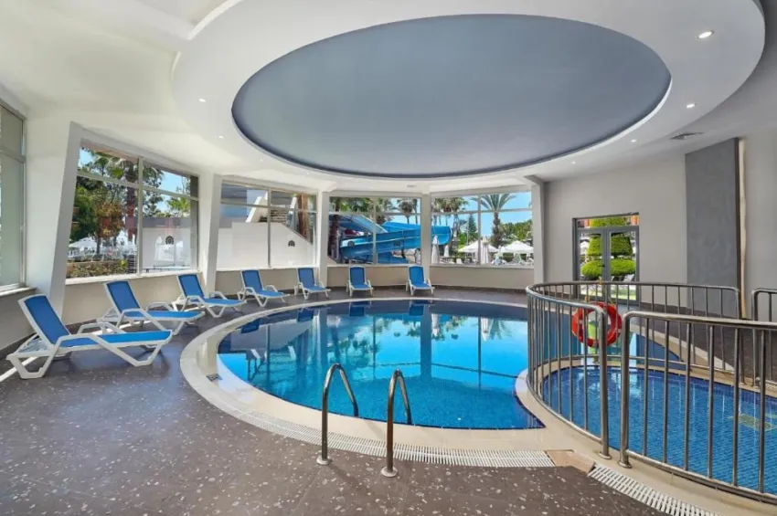 ANNABELLA DIAMOND HOTEL & SPA  5*-4