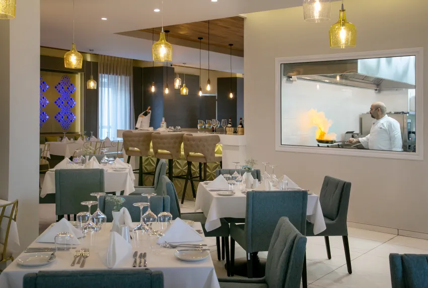 Vangelis Hotel and Suites 4*-65