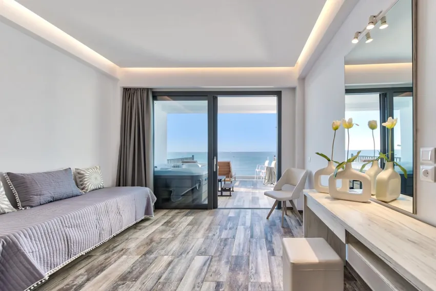 Mandala Seafront Suites 3*-8