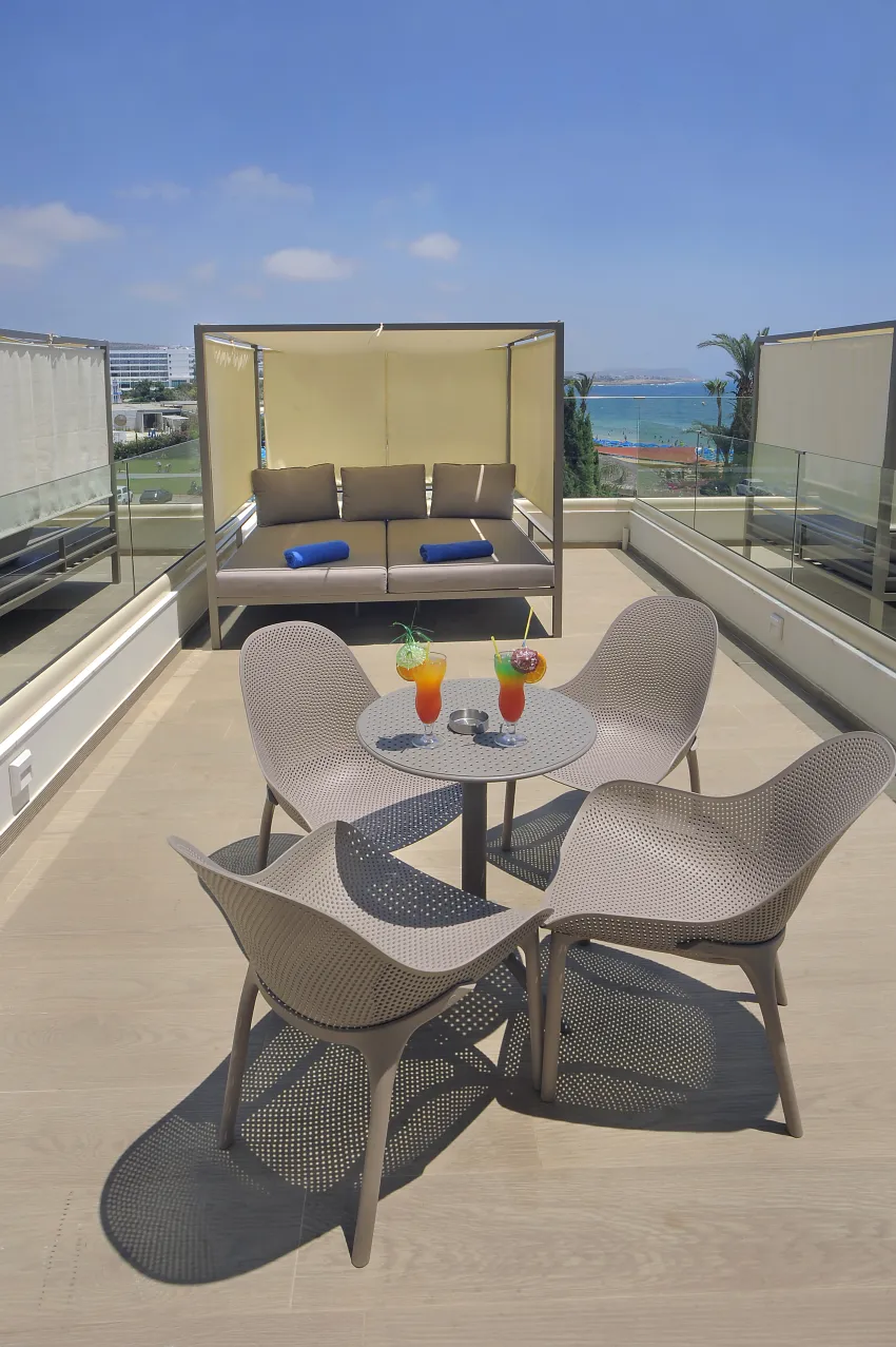 Nelia Beach Hotel 4*-37