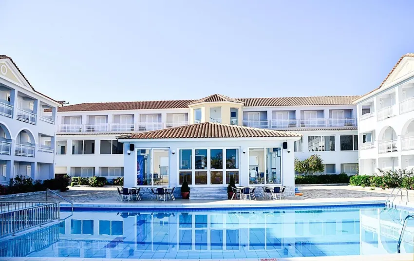 Meridien Beach Hotel 3*-7