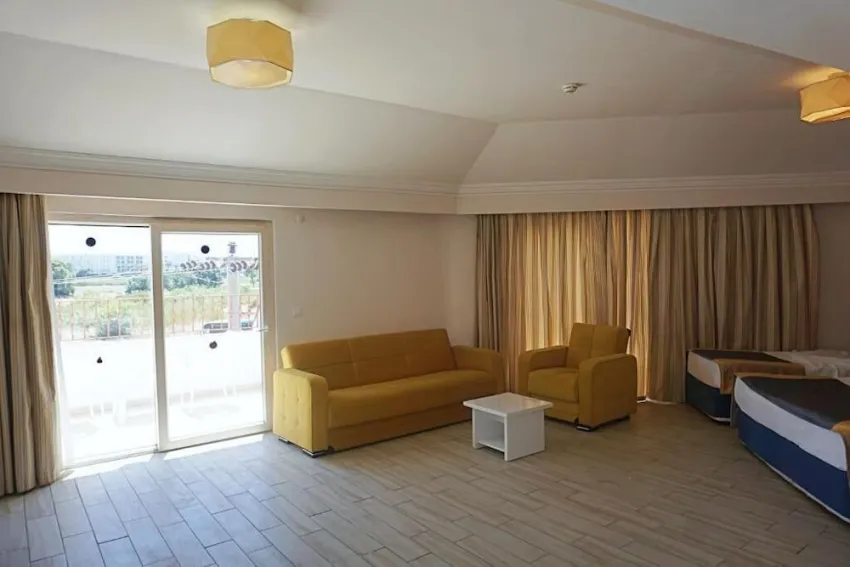 Side Legend Hotel 3*-7