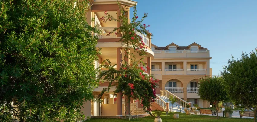 Ionion Blue Hotel Kalamaki 3*-4