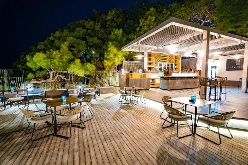 A GOOD LIFE UTOPIA FAMILY RESORT  4*-30