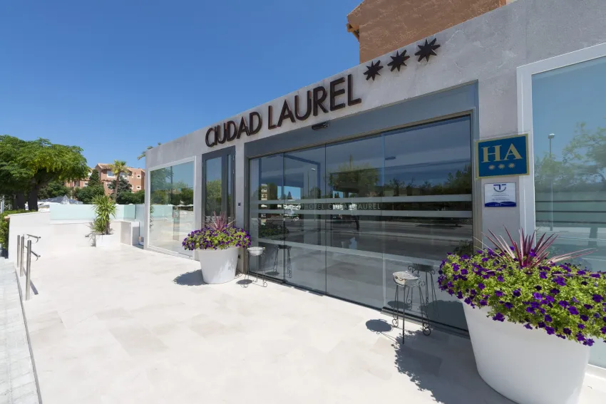 Ciudad Laurel Aparthotel 3*-14