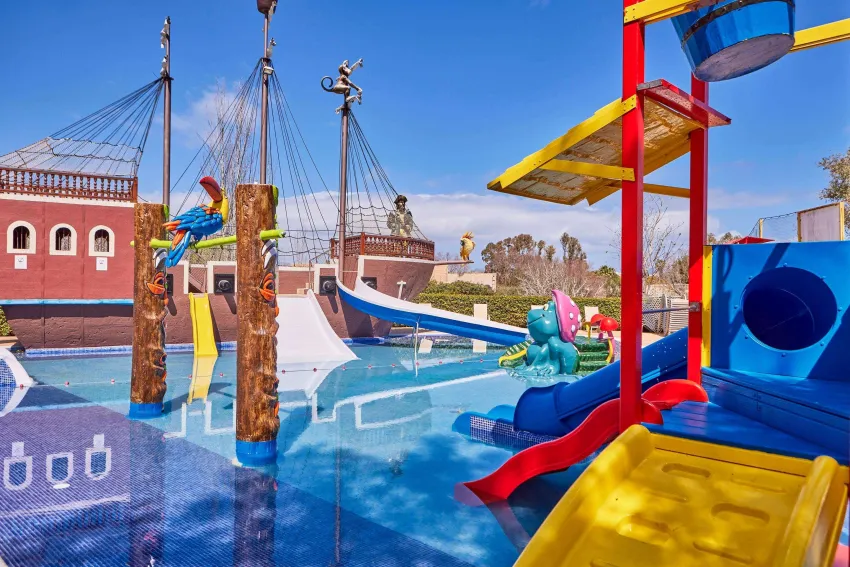 Zafiro Tropic 4*-124