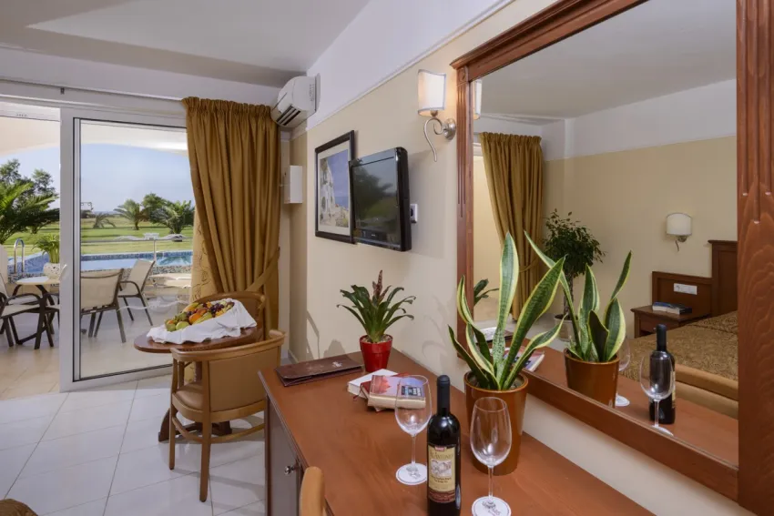 Vantaris Palace 4*-42