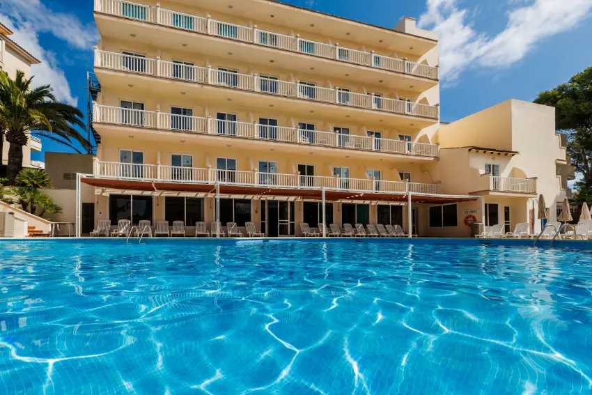 O7 Club Cala Ratjada 3*-11