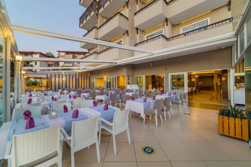 JUSTINIANO DELUXE RESORT HOTEL  5*-8