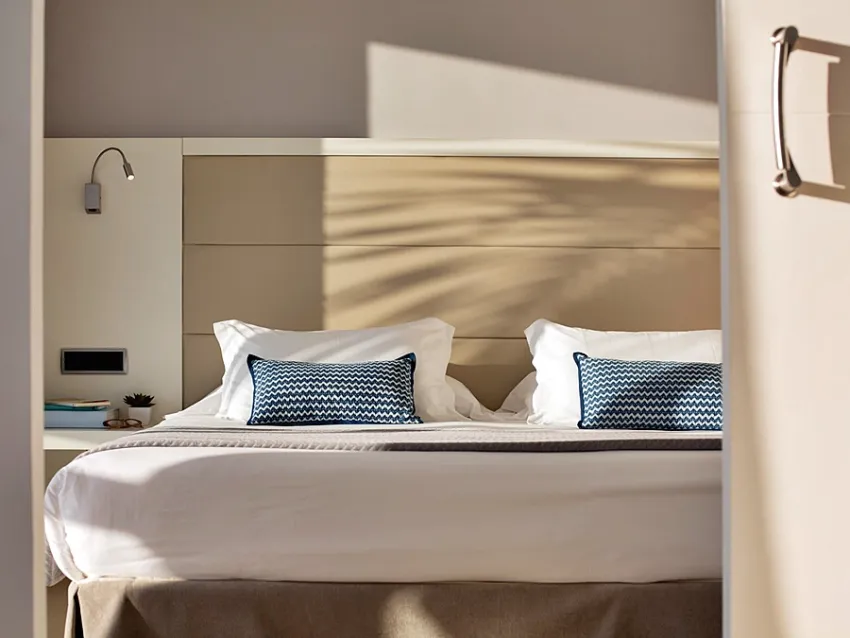 Las Gaviotas Suites Hotel 4*-4