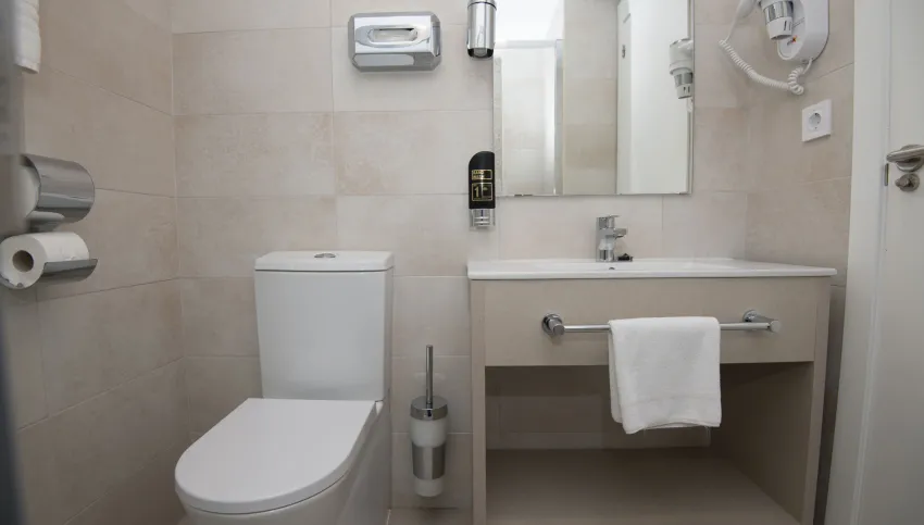 Chevy Hotel & Suites 3*-13