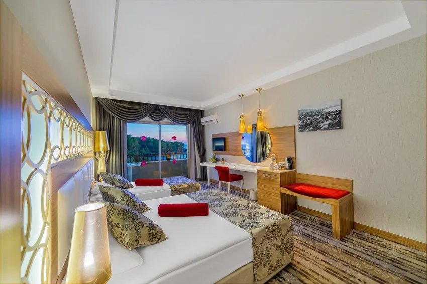 Justiniano Deluxe Resort Hotel 5*-6