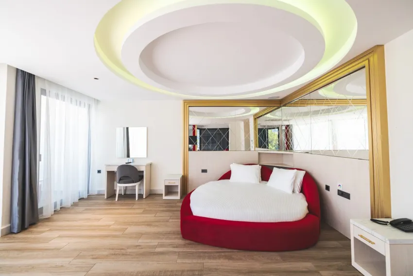 Granada Luxury Red (Adults Only 16+) 5*-19