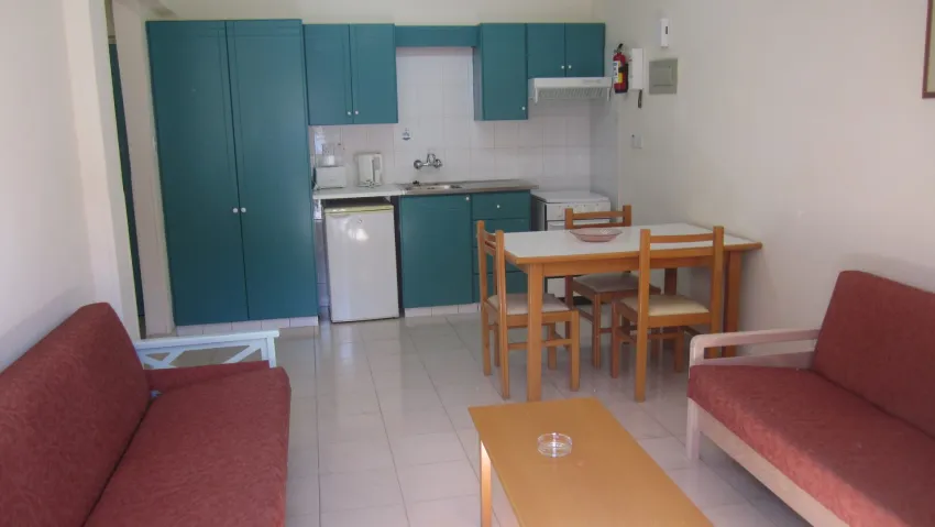 Senator Hotel Apartments 3*-11