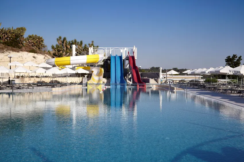 Louis St. Elias Resort 4*-200