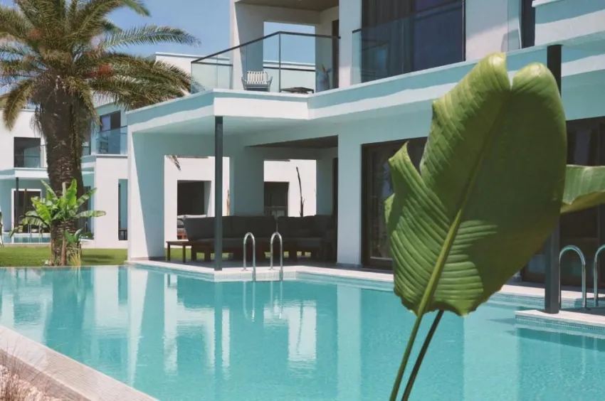 PALOMA FINESSE  5*-8