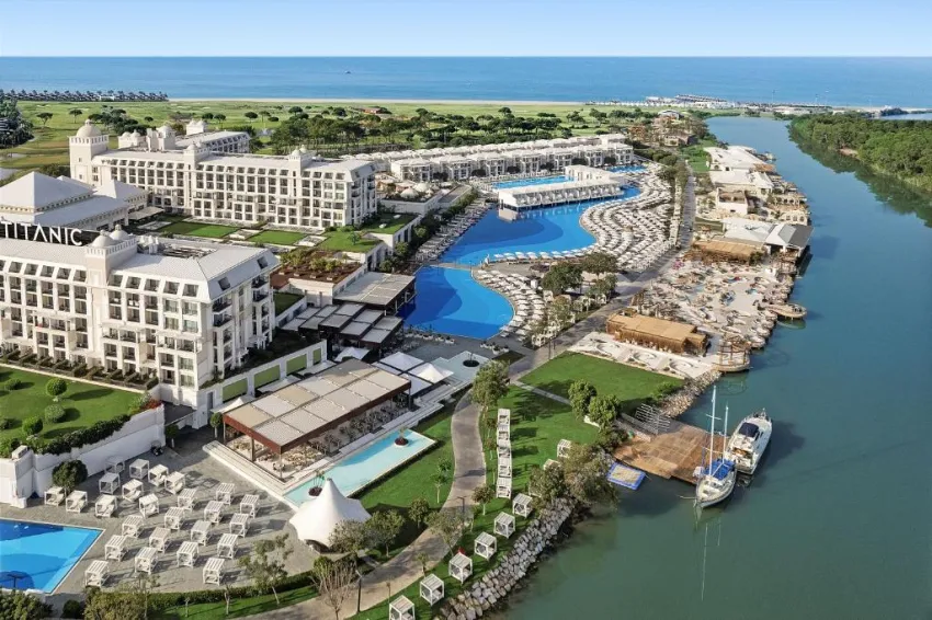 TITANIC DELUXE GOLF BELEK  5*-15