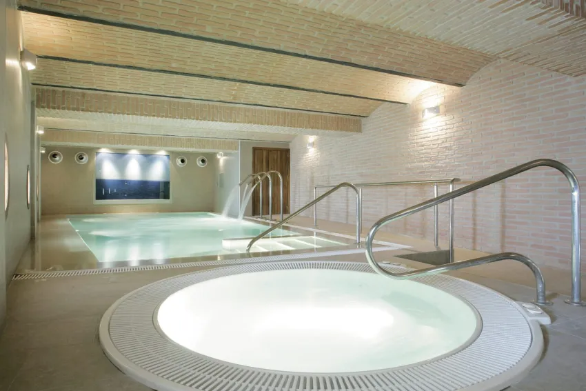 Barceló Illetas Albatros - Adults Only 4*-8