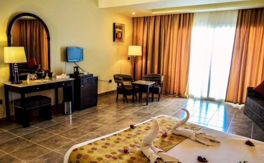 Coral Sun Beach Resort 4*-4