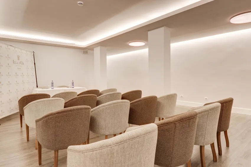 Hotel Illa D'or & Club Apartaments 4*-100