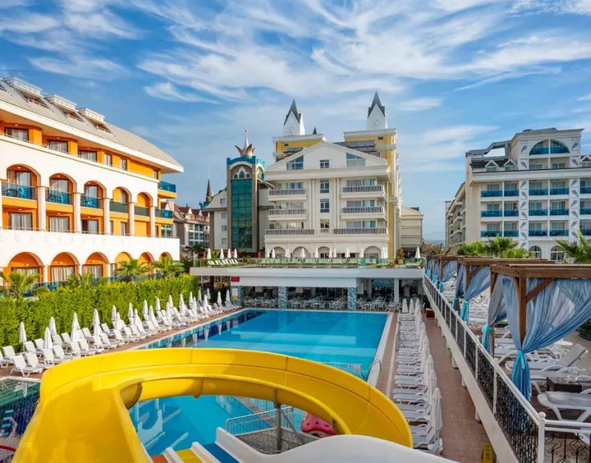 Dream World Resort & Spa 5*-8