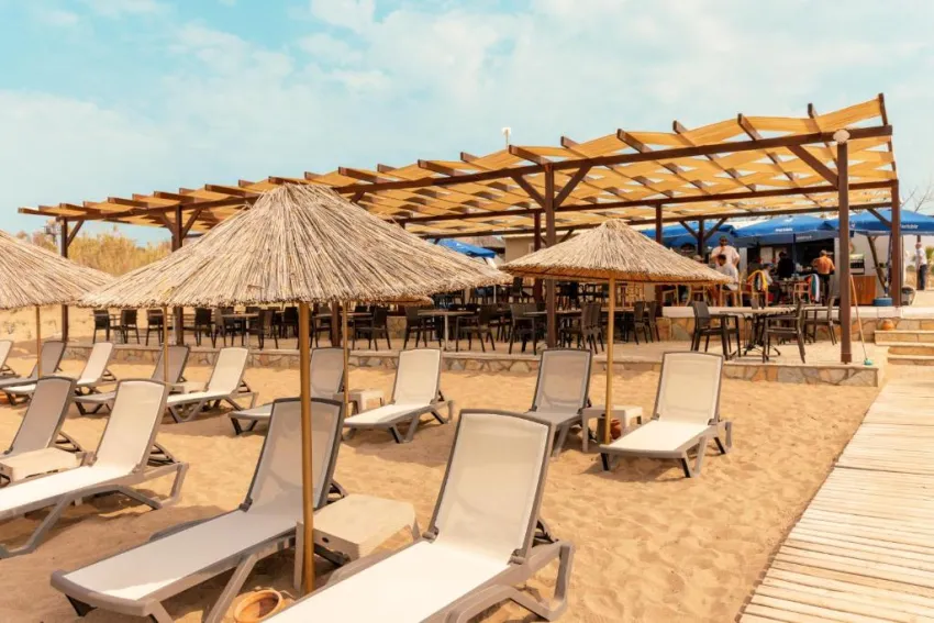 SIDE LOWE HOTEL  3*-17