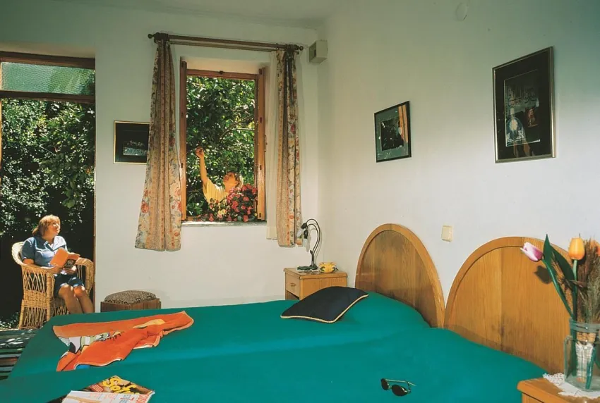 Begonville Pension 2*-7